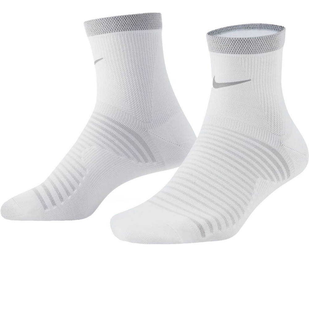 NIKE Dri-FIT Spark Cushioned Running Ankle Sock Set Of 2 Size 7.5-9W NEW